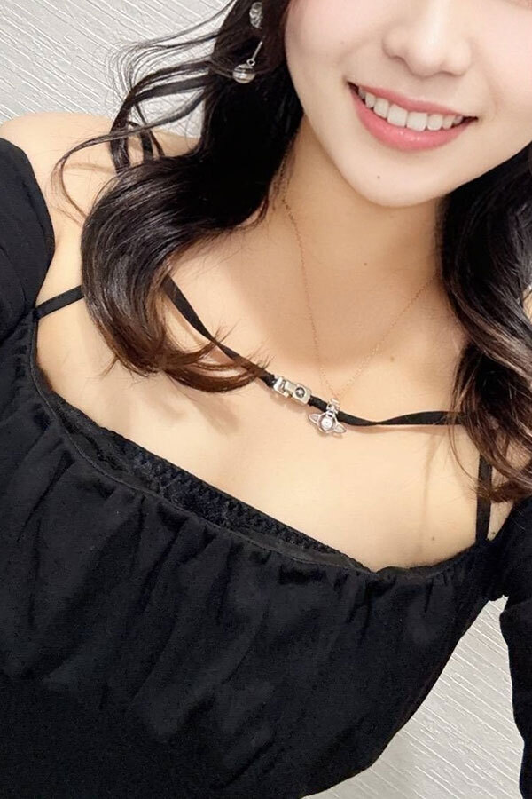 <!--{$staffs[staff].staff_name}-->